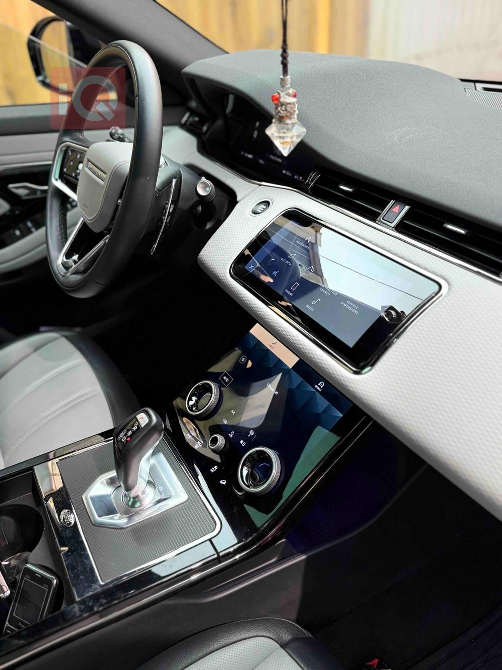 لاند روفر رانج روڤر إيفوك